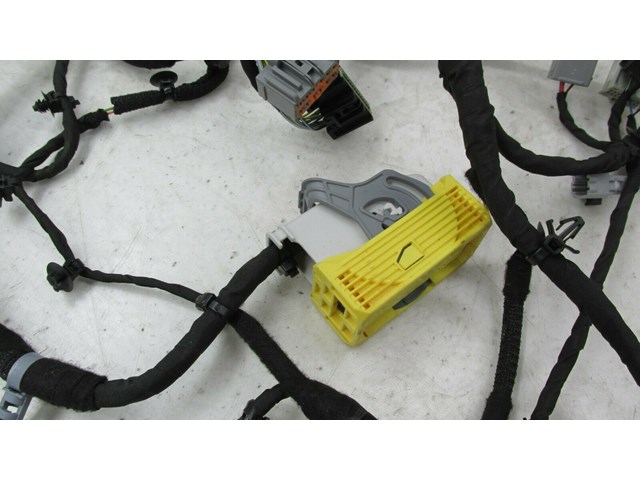 2017-2019 BUICK LACROSSE OEM LEFT FRONT DRIVER SEAT WIRE HARNESS 