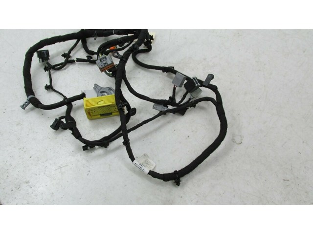 2017-2019 BUICK LACROSSE OEM LEFT FRONT DRIVER SEAT WIRE HARNESS 