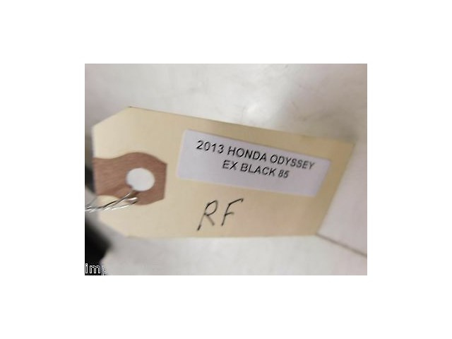 2011-2013 HONDA ODYSSEY OEM RIGHT FRONT PASSENGER SEAT LOWER FOOT COVER