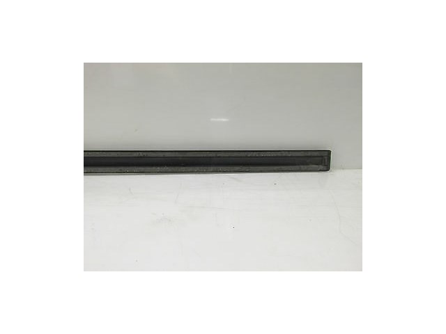 2004-2007 JAGUAR XJR X350 OEM RIGHT FRONT PASSENGERS EXTERIOR DOOR TRIM MOULDING