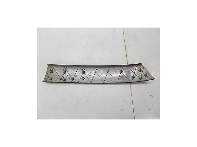 2004-2008 MASERATI QUATTROPORTE M139 OEM LEFT FRONT INTERIOR DOOR TRIM MOULDING