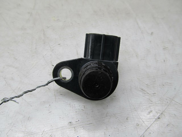 2006-2013 VOLVO C70 T5 OEM REAR ENGINE CAMSHAFT POSITION SENSOR 