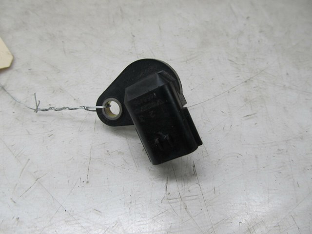 2006-2013 VOLVO C70 T5 OEM REAR ENGINE CAMSHAFT POSITION SENSOR 