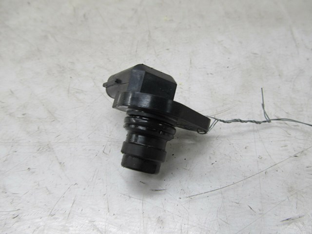 2006-2013 VOLVO C70 T5 OEM REAR ENGINE CAMSHAFT POSITION SENSOR 