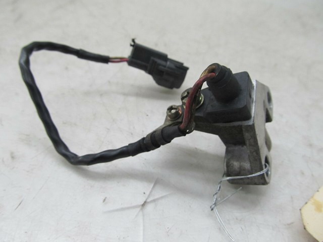  2001-2006 LEXUS LS430 OEM LEFT FRONT CAMSHAFT POSITION SENSOR 1930050020