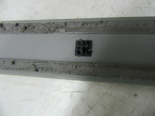 2012-2015 MERCEDES C250 COUPE W204 OEM RIGHT FRONT PASSENGER SIDE DOOR SILL
