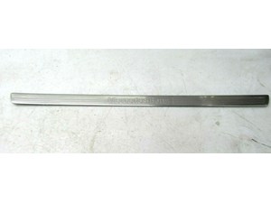 2012-2015 MERCEDES C250 COUPE W204 OEM RIGHT FRONT PASSENGER SIDE DOOR SILL