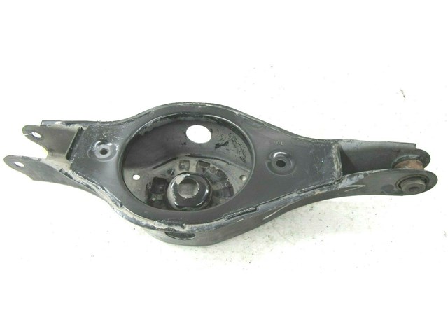 2013-2018 INFINITI QX60 JX35 OEM RIGHT REAR RH LOWER CONTROL ARM SPRING SUPPORT