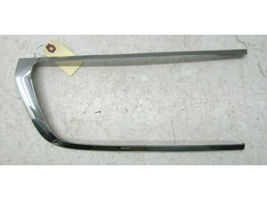 2011-2015 LINCOLN MKX OEM RIGHT REAR PASSENGER SIDE TAILLIGHT TRIM 