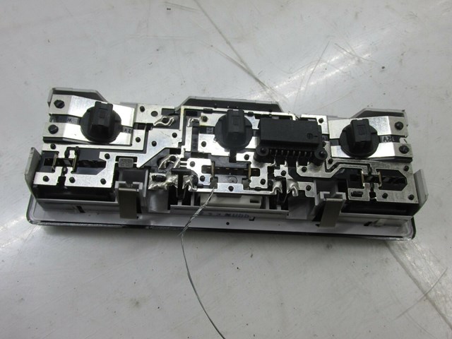 2002-2006 BMW M3 E46 COUPE OEM INTERIOR DOME OVERHEAD LIGHT 