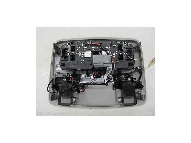 2013-2015 GMC ACADIA OEM FRONT DOME READING LIGHT 245592231