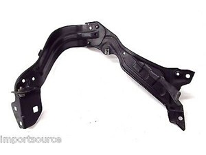 2001-2005 MERCEDES C240 W203 OEM LEFT FRONT HEAD LIGHT SUPPORT BRACKET 