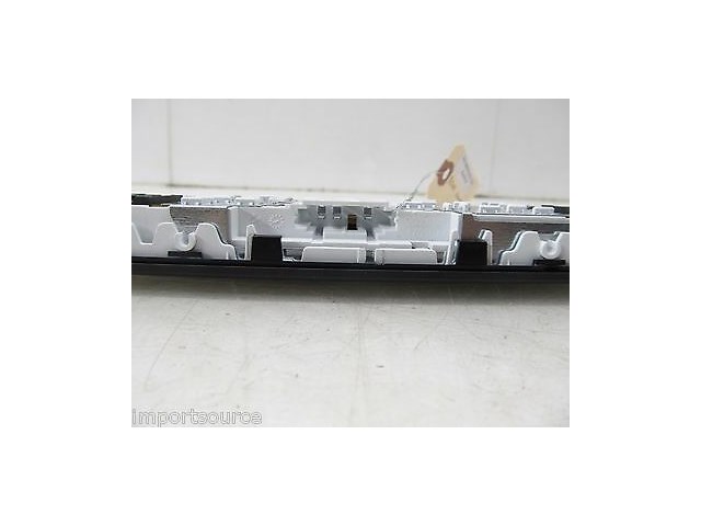 2010-2013 MERCEDES E350 W212 OEM REAR DOME READING LIGHT A2128205001