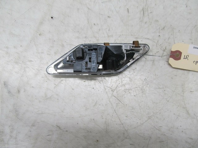 2002-2006 BMW M3 E46 COUPE OEM LEFT REAR READING LIGHT 8 375 585