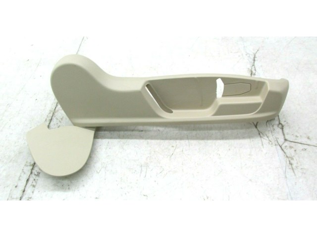 2012-2015 VOLKSWAGEN PASSAT OEM RIGHT FRONT PASSENGER SEAT TRIM SURROUND 