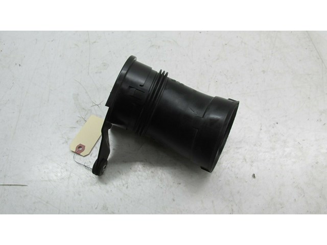 2006-2010 BMW 650i E64 E63 OEM AIR INTAKE DUCT TUBE ELBOW 7521019