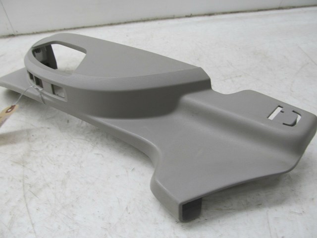 2006-2013 VOLVO C70 T5 OEM RIGHT FRONT PASSENGER SEAT CONTROL TRIM COVER PANEL