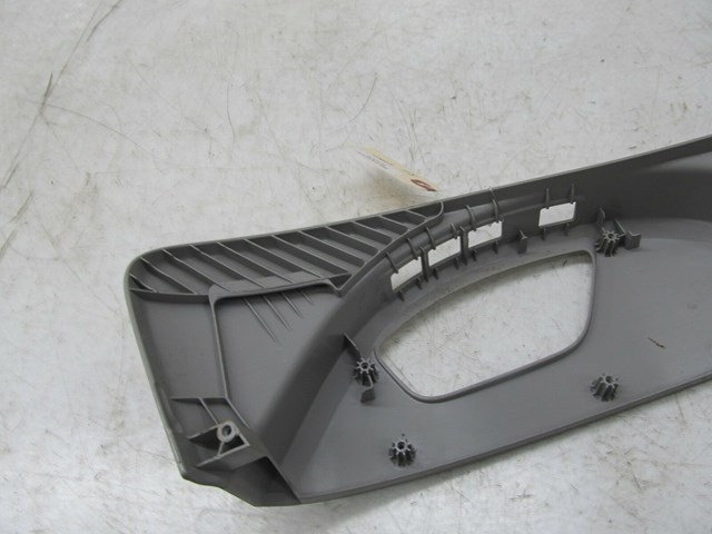 2006-2013 VOLVO C70 T5 OEM RIGHT FRONT PASSENGER SEAT CONTROL TRIM COVER PANEL