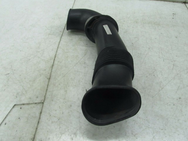 2004-2007 VOLKSWAGEN TOUAREG OEM LEFT FRONT AIR INTAKE DUCT TUBE PIPE 