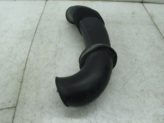 2004-2007 VOLKSWAGEN TOUAREG OEM LEFT FRONT AIR INTAKE DUCT TUBE PIPE 