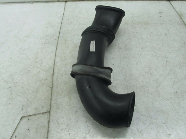 2004-2007 VOLKSWAGEN TOUAREG OEM LEFT FRONT AIR INTAKE DUCT TUBE PIPE 