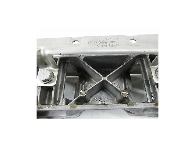 2004-2005 BMW 645CI E63 OEM TRANSMISSION BRACKET CARRIER SUPPORT 6761102