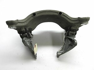 2004-2006 AUDI A8 L QUATTRO D3 OEM REAR TRANSMISSION SUPPORT BRACKET MOUNTS