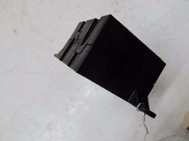 2004-2008 AUDI A8L W12 OEM RIGHT FRONT PASSENGER SEAT VENT CONTROL MODULE 