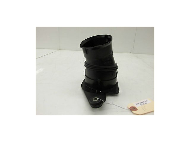  2008 BMW 528xi E60 OEM AIR INTAKE DUCT HOSE 1371 7521016