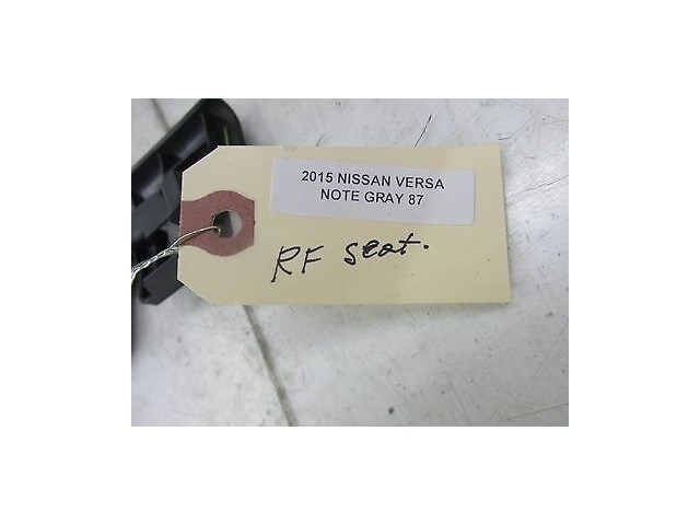 2014-2016 NISSAN VERSA NOTE OEM RIGHT FRONT PASSENGER SEAT SIDE COVER 17550