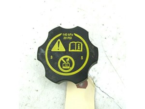 2013-2017 CADILLAC XTS OEM COOLANT RESERVOIR CAP