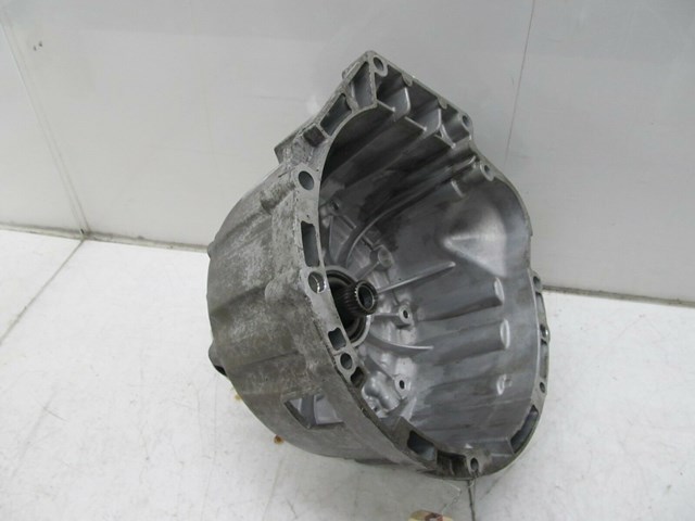 2009-2013 BMW 328i E93 E92 LCI OEM TRANSMISSION BELL HOUSING 