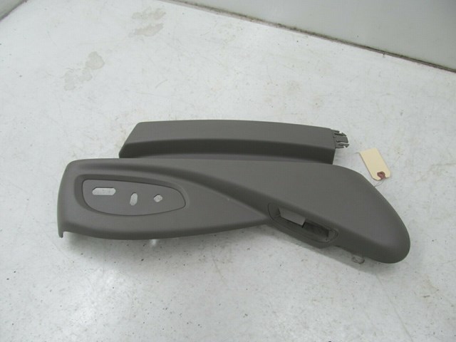2013-2017 CADILLAC XTS OEM RIGHT FRONT PASSENGER SEAT COVER TRIM 
