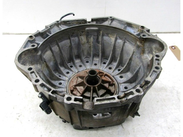  2003-2006 RANGE ROVER HSE OEM TRANSMISSION BELL HOUSING 