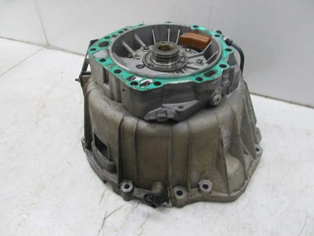  2003-2006 RANGE ROVER HSE OEM TRANSMISSION BELL HOUSING 