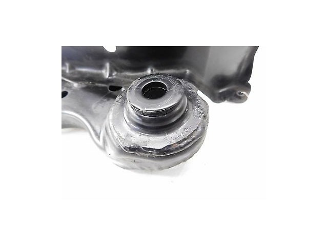 2009-2015 NISSAN 370Z COUPE OEM LEFT REAR SUBFRAME SUB FRAME BRACE BRACKET