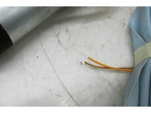 2001-2006 LEXUS LS430 OEM LH LEFT DRIVER SIDE CURTAIN AIRBAG INFLATOR MODULE