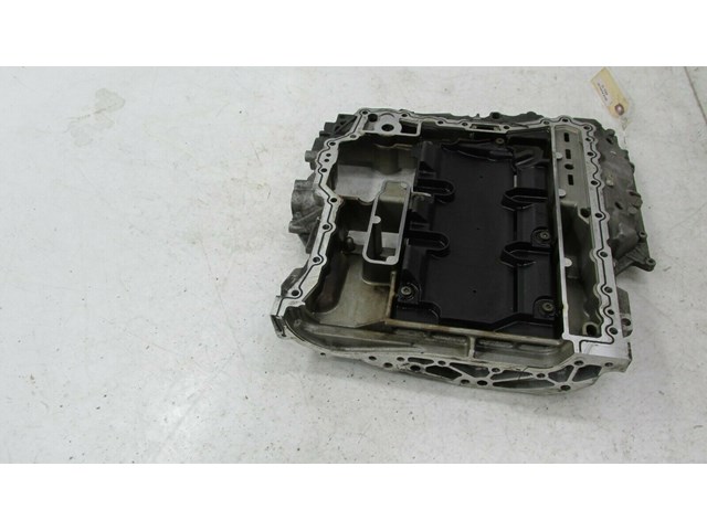 2009-2012 AUDI Q5 8R OEM 3.2L ENGINE UPPER OIL PAN 