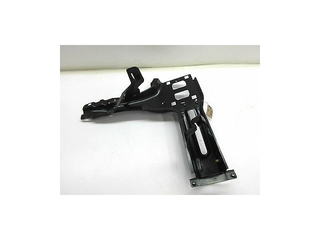 2003-2005 RANGE ROVER HSE L322 OEM RIGHT FRONT RADIATOR SUPPORT BRACKET