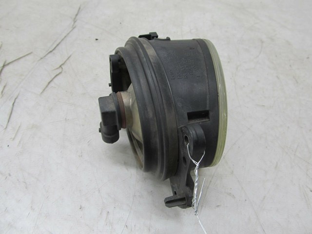 2007-2012 MERCEDES GL450 X164 OEM RIGHT FRONT BUMPER FOG LIGHT LAMP