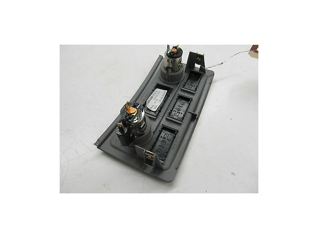 2004-2005 BMW 525i 530i E60 OEM REAR FACING DC CIGARETTE LIGHTER POWER PORT 