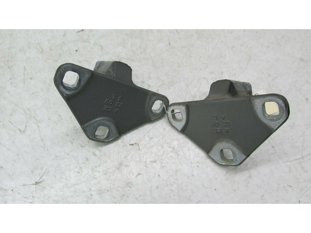  2007-2010 BMW X5 E70 OEM REAR LOWER TAILGATE CHASSIS HINGES PAIR   