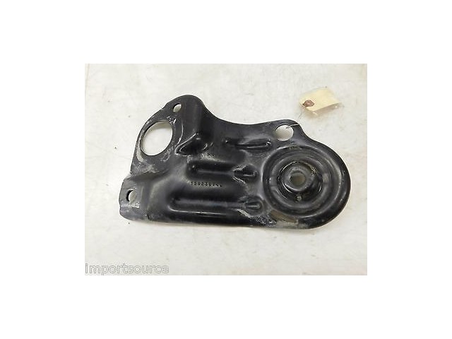 2013-2015 GMC ACADIA OEM LEFT FRONT SUBFRAME REINFORCEMENT FRAME BRACKET MOUNT