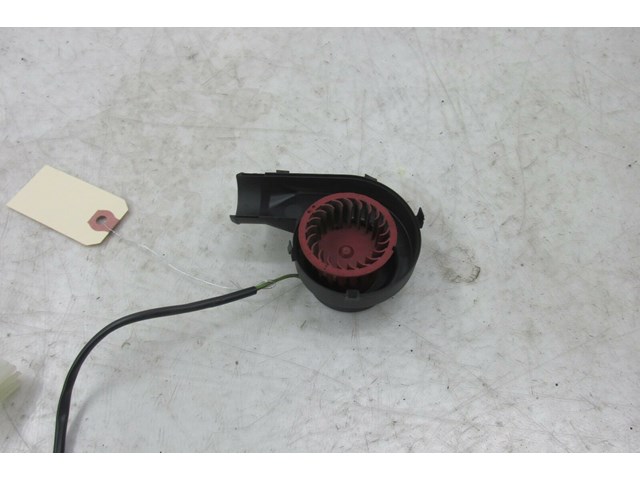 2007-2010 BMW 328xi E90 OEM RIGHT FRONT COOLING FAN BLOWER MOTOR 7 531 783-04 