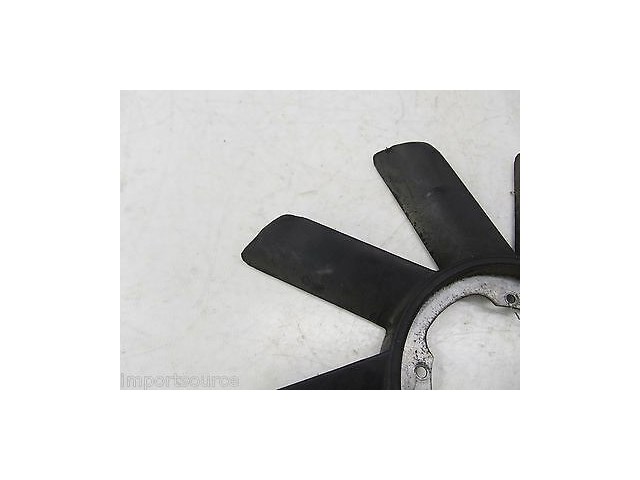 1985-1992 BMW 325i E30 OEM FRONT ENGINE COOLING FAN 
