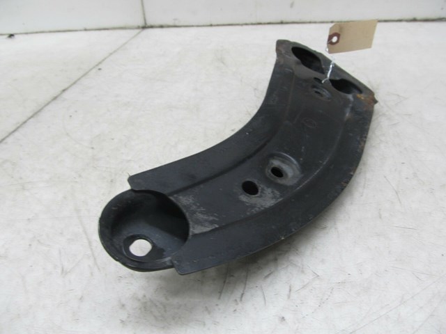 2009-2013 INFINITI G37 CONVERTIBLE OEM LEFT FRONT SUSPENSION SUBFRAME BRACKET 