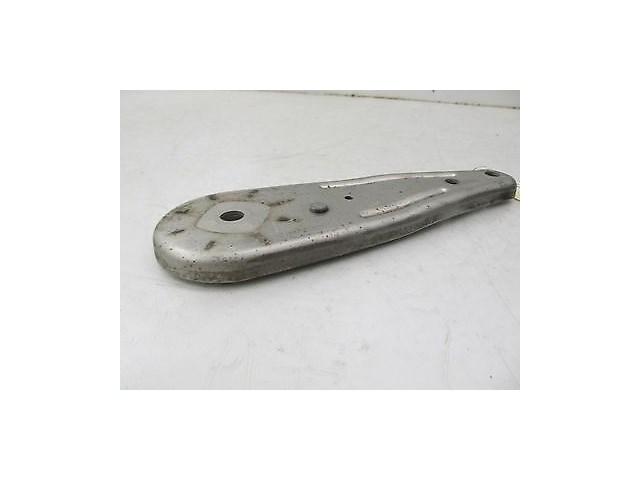 2008-2010 BMW 535i E60 OEM LEFT REAR PUSH ROD SUBFRAME BRACKET 6764887