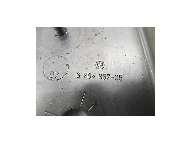 2008-2010 BMW 535i E60 OEM LEFT REAR PUSH ROD SUBFRAME BRACKET 6764887