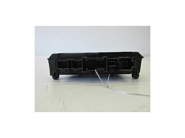 2005-2007 MERCEDES BENZ C230 W203 OEM LEFT REAR COMPUTER DOOR MODULE