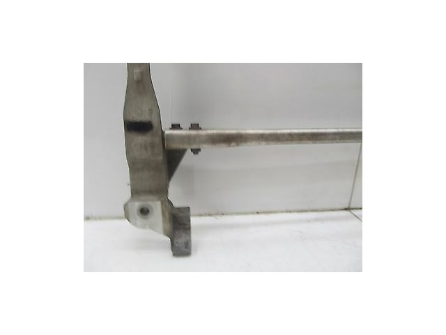 2004-2007 JAGUAR XJ8 X350 OEM FRONT SUSPENSION UPPER SUBFRAME SUPPORT BRACKET